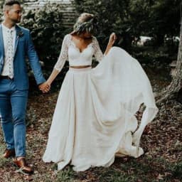 Customized Wedding Dresses 3/4 Long Sleeve A Line White Ivory Chiffon Lace Princess Beach Bride Two Pieces Evening Gown for Wome