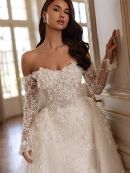 New Arrival Shiny Beaded Appliques Wedding Dress 3D Flower Off Shoulder Mermaid Bridal Gown Customized Dreamy Dresses For Bride