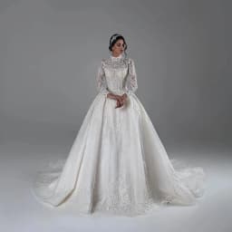 O-Neck Pearls Back Long Sleeve Beaded Appliques Shiny Sequins Lace Princess Ball Gown Wedding Dress Vestido De Novia