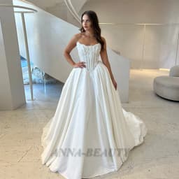 Anna Fashionable Lace Applques Wedding Dress Bridal Pleats Sleeveless A-line Satin Lacing up Vestidos Para Mujer Customised