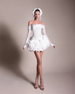 Customize Mini Lace Appliques 3D Flowers Wedding Dress White Off Shoulder Long Sleeves vestidos de novia Ball Gown After Party