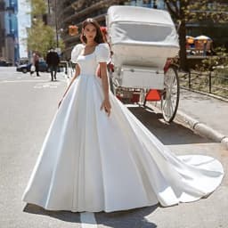 SoDigne Boho Satin A-Line Wedding Dress 2022 Elegant Short Puff Sleeves Square Neck Women Princess Bridal Gown Customized