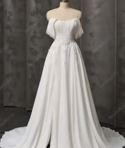Lakshmigown Strapless Plus Size Wedding Dresses Flowers Lace Appliques Pleat Zipper Wedding Gown for Women Side Slit Customized
