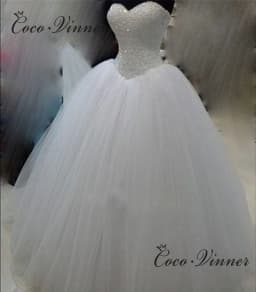 Customized Crystal Beaded Wedding Dress 2026 Europe Sweetheart Neckline Puff Tulle Ball Gown Luxury Bride Dress For Women W0515
