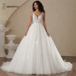 Customized BEPEITHY V Neck A Line Wedding Dresses 2025 Sleeveless Vestidos De Novias Bride Lace Bridal Gown Vintage Boho Robes
