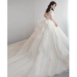 Luxury Short Sleeve Wedding Dress 2026 New Bridal Dress V Neck Beading Shinning Ball Gown Sweep Train Vestido Noiva Customized
