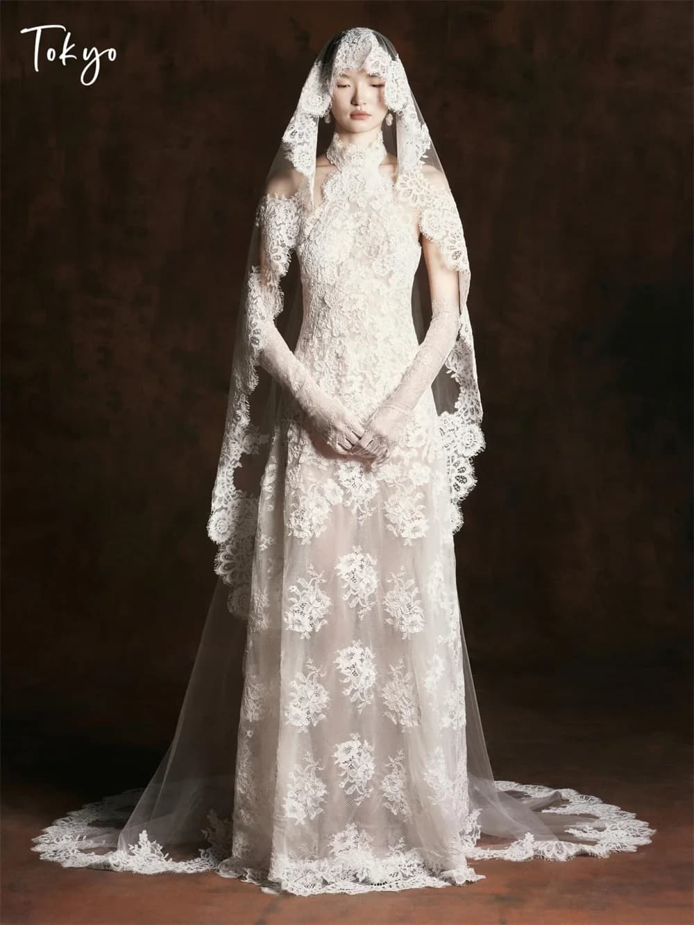 Tokyo Customized White Halter Necklink Wedding Dress Detachable Sleeves Backless Bridal Gown Elegant Lace A-Line Wedding Gown