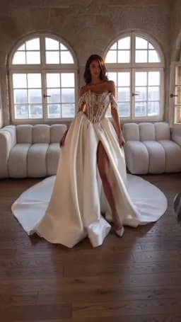 Off Shoulder Lace Corset Satin Wedding Dress High Side Slit Cathedral Train Backless Ivory Bridal Gown Custom Vestido De Novia