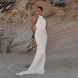 Customized Simple Mermaid Halter Boho Wedding Bride Gown Sexy Backless Soft Bridal Dress Robe Exquisite Modern Style Retro High