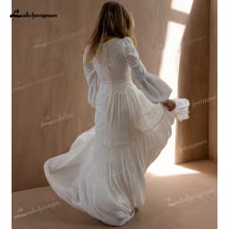 Lakshmigown Long Sleeve Boho A-Line Wedding Dress 2027 O-Neck Sweep Train Cut-Out Lace Bridal Gown Vestido Femininos Customized