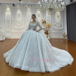 Luxury Square Neck Tulle Classic Vintage Design Simple Elegant Wedding Bride Dress Shimmering Customized فستان العر