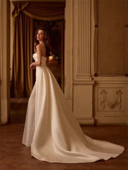 Customized Strapless Sheath Wedding Dress with Sweetheart Neckline Satin Fabric Lace-up Back Floor Length Sweep Train for Bride