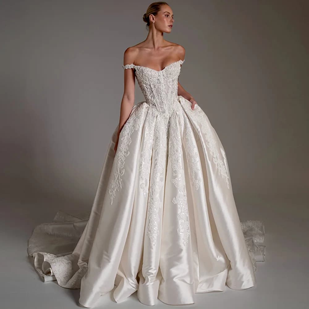 Off the Shoulder Strapless Wedding Dress Customized Classic A-Line Satin Vestido De Novia Luxury Appliques Pearls Robe de mariée