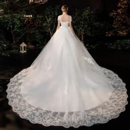 2026 Luxury Lace V Neck Ball Gown Wedding Dresses Short Sleeve Princess Illusion Applique Bridal Gowns Casamento Customized