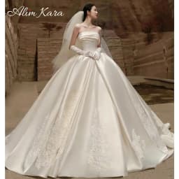 Appliques Satin Wedding Dress 2027 Vintage Strapless Ball Gown Bridal Princess Alim Kara XH300 Customized Party Vestido De Novia