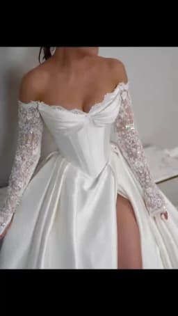 Appliques Satin Wedding Dress 2027 Vintage Strapless Ball Gown Bridal Princess Alim Kara XH300 Customized Party Vestido De Novia