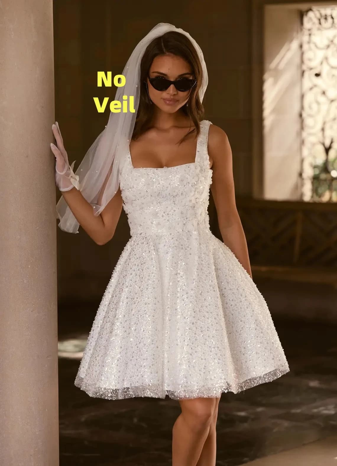 Sequin Beaded Wedding Dresses for Teens Sparkly Short Prom Dress Spaghetti Straps A-line HOCO Dress for Juniors