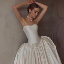 Eightree 2026 A-Line Wedding Dresses Sweetheart Sweep Train Satin Bridal Dress Formal White Wedding Ball Prom Gowns Customized