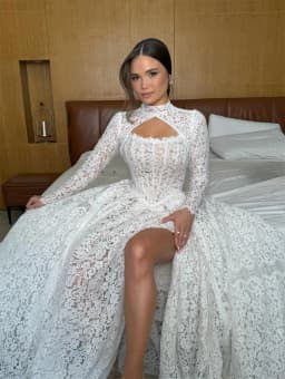 Rebecca Customized Vintage Cut-Out Lace Wedding Dress High Neck Long Sleeve Vestido De Novia Floor-Length Vestido De Novia Boda