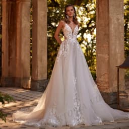 VIKTORIA Modern Sweep Train Wedding Dress For Woman Spaghetti Straps Lace Applique Vestido De Casamento Personalized Customized