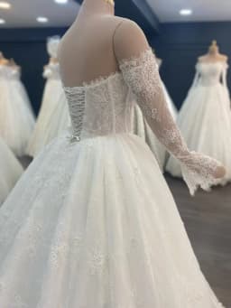 Vintage Princess Lace Wedding Dresses 2026 Sweetheart Long Sleeve Ball Gown Off Shoulder Backless Bride Gown Vestido De Novia