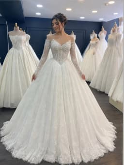 Vintage Princess Lace Wedding Dresses 2026 Sweetheart Long Sleeve Ball Gown Off Shoulder Backless Bride Gown Vestido De Novia