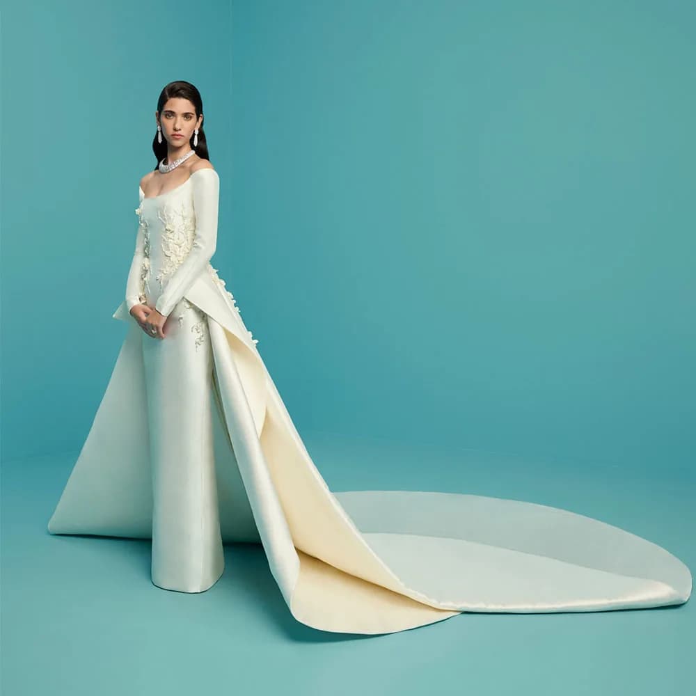 Luxury Wedding Dress Off the Shoulder Long Sleeves Column Wedding Gown with Detachable Train Flowers Beaded Bridal Dresses Satin