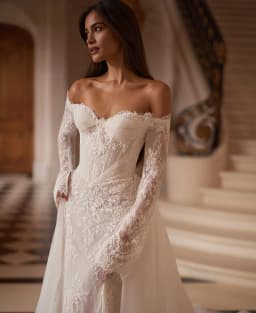 Lace Appliques Mermaid Wedding Dress With Detachable Train Graceful Romantic Off-the-shoulder Zipper Back Bridal Gown Customized