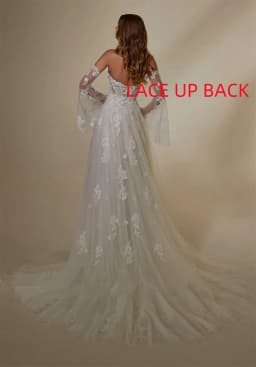 Short Wedding Dress Summer Wedding Gown for Women 2 Pcs Bridal Dress with Detachable Train Off Shoulder Bridal Gown