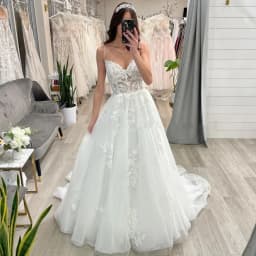 Customized Elegant Wedding Dresses Women Lace Applique Tulle Wedding Gowns A-Line Sweep Train Boho Bride Dress vestidos de novia