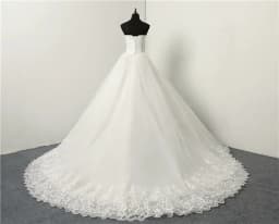 Cheap Fashion Simple Classic Ball Gown ivory Wedding Dress Lace Up Sweet Strapless Sleeveless vestido de noiva lace Appliques