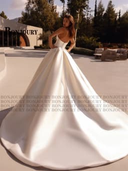 BONJOURY Graceful Wedding Dresses for Women A-line Beading Sleeveless Button Court Train Vestidos Novias Boda Customized