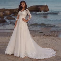 Customized Long Wedding Dress Eleagnt 3/4 Sleeves V Neck Lace Appliques A Line Tulle Bridal For Women Robe De Mariee Summer