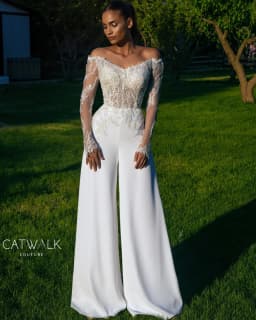 Customized Off Shoulder Jumpsuits Bride Special Occasion Gowns Lace Applique Long Sleeves Wedding Dress for Women Pants Suit