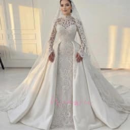 High Neck Long Sleeves Embroidery Decal A-line Design Beauty Elegant Wedding Bride Dress Shimmering Customized vestidos de novia