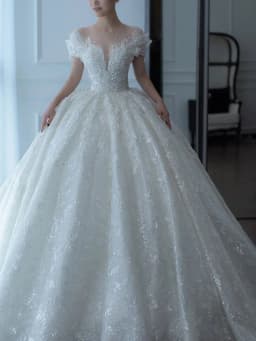 Exquisite Off Shoulder Luruxy Wedding Dress 2026 New Bride Small Main Yarn Super Heavy Industry Beading Pearls Tail Princess