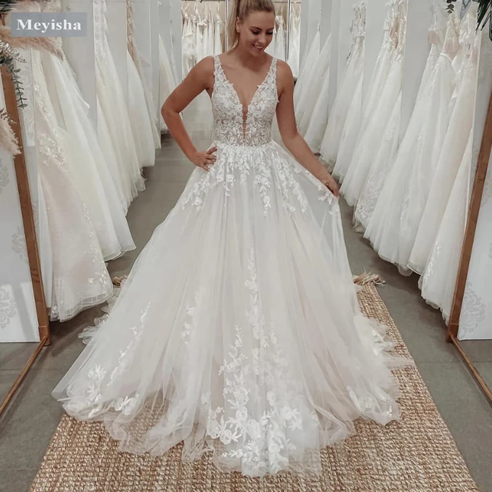 ZJ9416 2025 Bride Backless V-neck Sleeveless A-line Appliques Charming A-line Stylish Wedding Dress For Woman