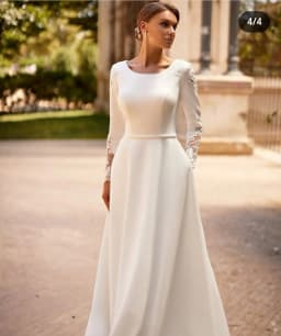 2025 Women Wedding Dress Customize To Measures Long Sleeves Buttons Elegant Robe De Marie Stunning With Pocket Lace Appliqués