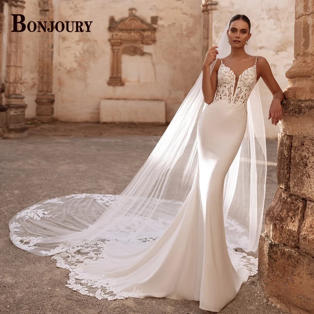 BONJOURY Fashionable Satin Wedding Dress Spaghetti Straps Lace Appliques Trumpet Satin Court Train Vestidos De Novia Customized