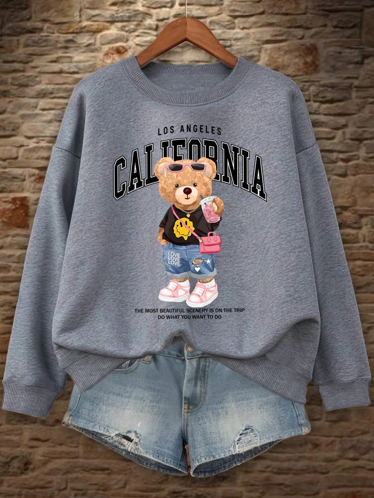 Little Bear Drinking Milk Tea Printed Women Pullover O-Neck Loose Streetwear Casual Autumn Clothes Fleece All-Match Sweatshirt