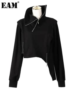 [EAM] Loose Fit Black Zipper Irregular Sweatshirt New Turtleneck Long Sleeve Women Big Size Fashion Spring Autumn 2026 1DE3327