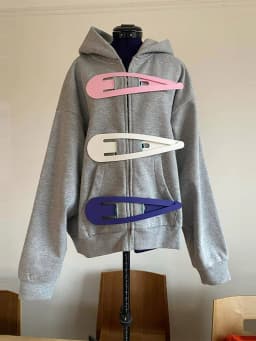 Fashion Grey Hoodie Jacket With Blue Pin For Women Y2k Casual Long Sleeve Pocket Coat Lady 2026 Spring Chic Street Outerwear