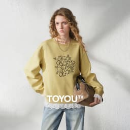 TOYOUTH Women's Floral Embroidered Lace Splicing Fake Two Piece Sweatshirt 2026 Autumn New Round Neck Loose Fit