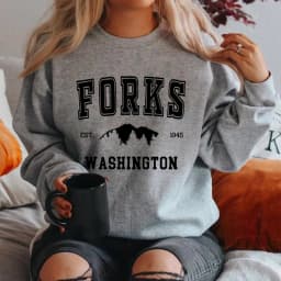 Twilight Unisex Crewneck Sweatshirt Forks Washington Hoodie Team Edward Sweatshirts Women Long Sleeve Harajuku Graphic Hoodies