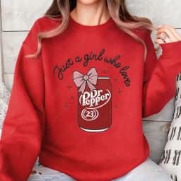 Just A Girl Who Loves Dr Pepper Crewneck Pullovers funny Soda Can Women Hoodies Fashion Casual Y2k Streetwear Holiday Hoody
