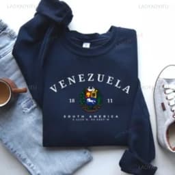 Venezuela-Graphic-Sweatshirt-Venezuela-Badge-Pullovers-Gift-Venezuela-South-America-South-America-Shirt-Soft-Comfortable-Sweater