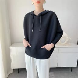 Miyake Style Pleated Fashionable and Versatile Casual, Lazy and Relaxed High-end Design Loose and Slim Hooded Top