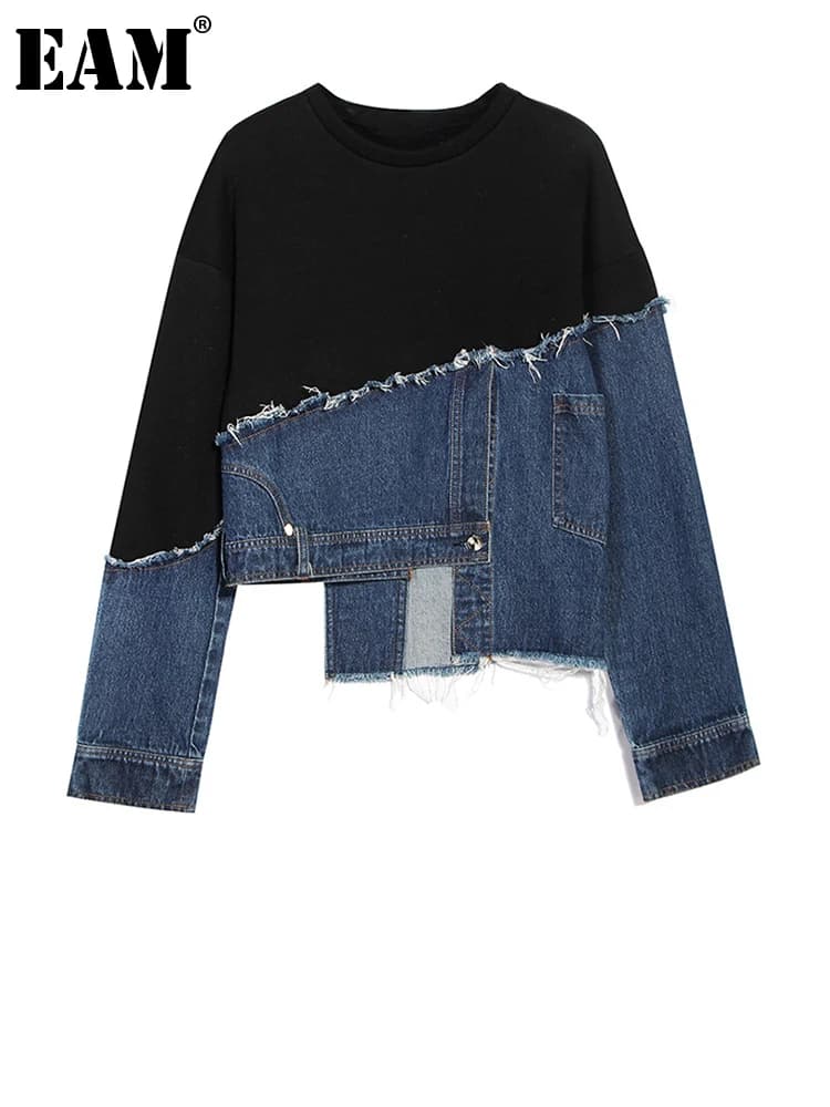 [EAM] Loose Fit Denim Burr Split Asymmetrical Sweatshirt New Round Neck Long Sleeve Women Big Size Fashion Spring 2026 1M87901