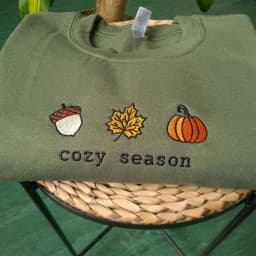 Cozy Season Fall Embroidered Sweatshirt Unisex Men Women Loose Thick Fleece Pullover Vintage Style Crewneck Casual Clothes