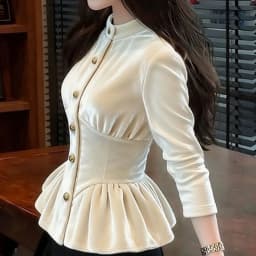 2025 new winter great-looking wear Korean atmosphere unique and beautiful niche white velvet top women